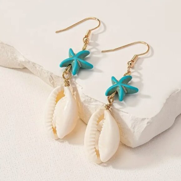 NIP Exquisitely Crafted Turquoise Start Fish & Shell Earrings - Picture 1 of 1